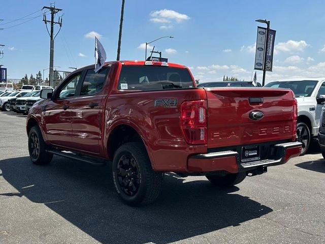 Photo of 2022 Hot Pepper Red Metallic Tinted Clearcoat Ford Ranger
