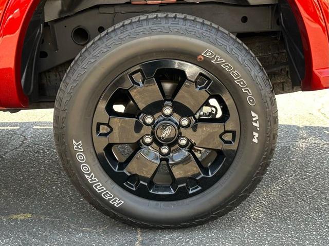 Photo of 2022 Hot Pepper Red Metallic Tinted Clearcoat Ford Ranger