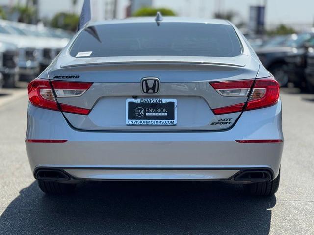 Photo of 2020 Lunar Silver Metallic Honda Accord