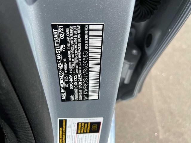 Photo of 2021 Iridium Silver Metallic Mercedes-Benz C-Class