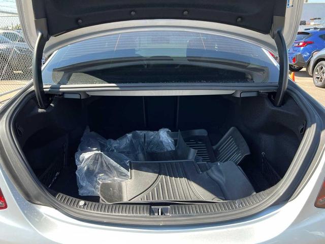 Photo of 2021 Iridium Silver Metallic Mercedes-Benz C-Class