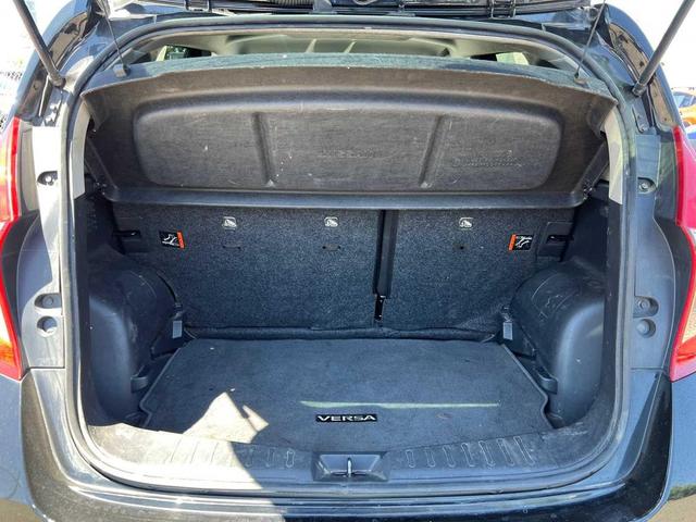 Photo of 2018 Super Black Nissan Versa Note
