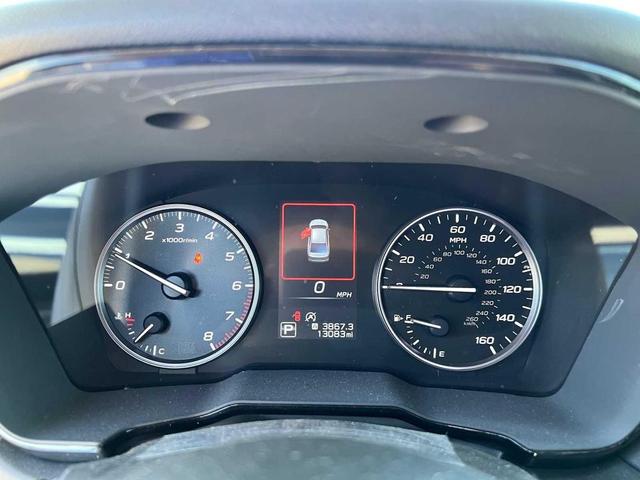 Photo of 2024 Ice Silver Metallic Subaru Legacy