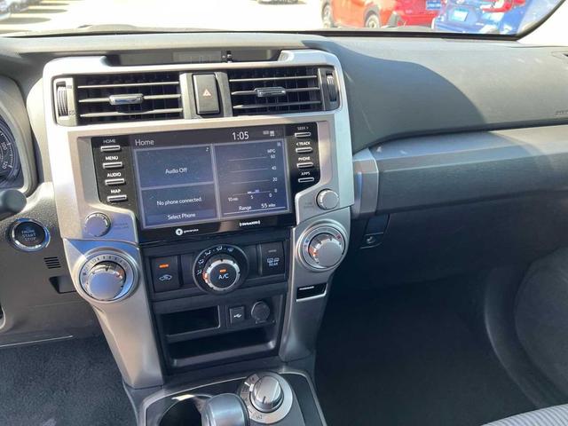 Photo of 2024 Classic Silver Metallic Toyota 4Runner