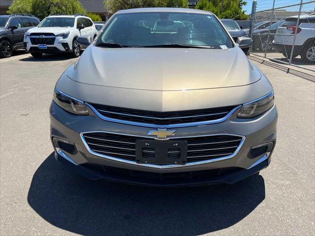 Photo of 2017 Pepperdust Metallic Chevrolet Malibu Hybrid