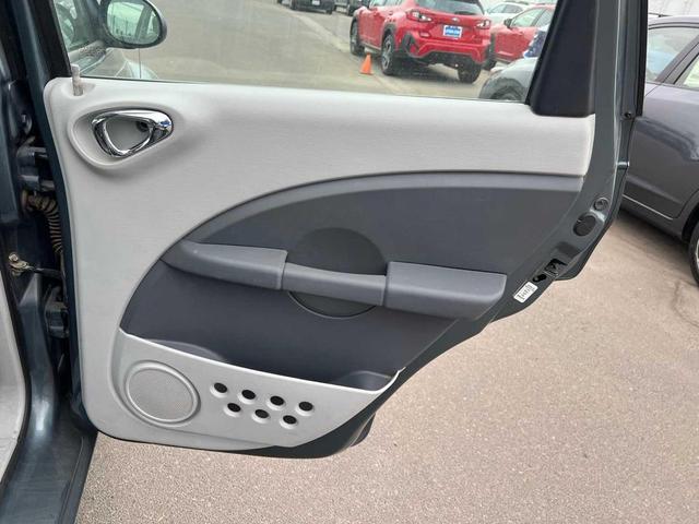 Photo of 2006 Magnesium Pearlcoat Chrysler PT Cruiser