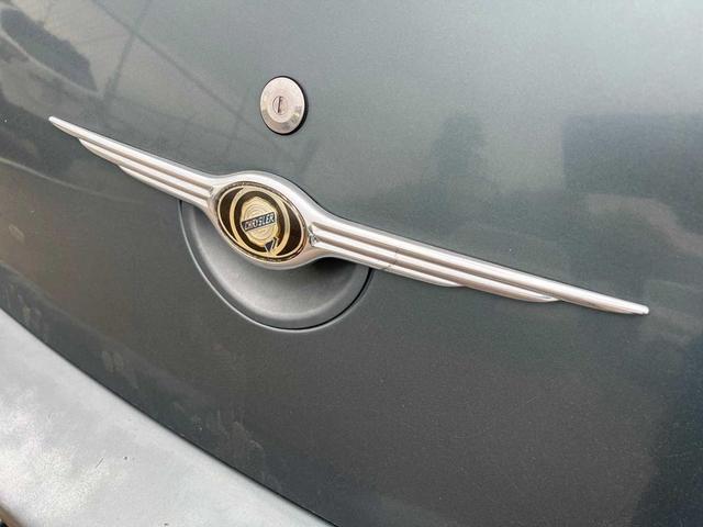 Photo of 2006 Magnesium Pearlcoat Chrysler PT Cruiser