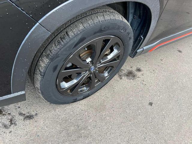 Photo of 2019 Crystal Black Silica Subaru Forester