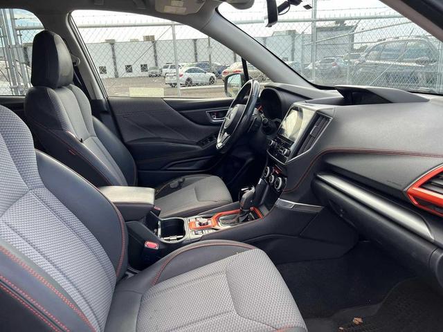 Photo of 2019 Crystal Black Silica Subaru Forester