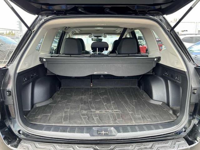 Photo of 2019 Crystal Black Silica Subaru Forester
