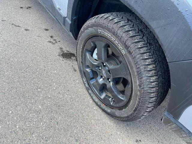 Photo of 2024 Ice Silver Metallic Subaru Forester