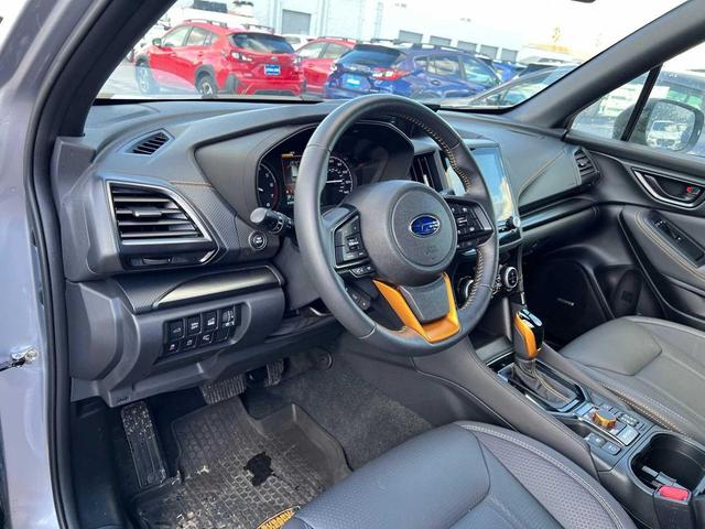 Photo of 2024 Ice Silver Metallic Subaru Forester