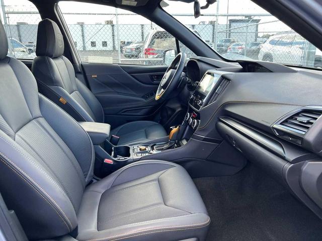 Photo of 2024 Ice Silver Metallic Subaru Forester