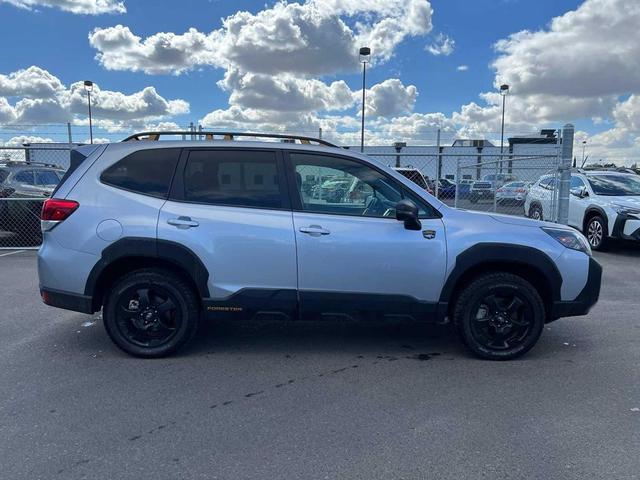 Photo of 2024 Ice Silver Metallic Subaru Forester