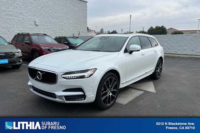 2018 Volvo V90 Cross Country