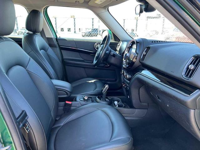 Photo of 2022 British Racing Green IV Metallic MINI Countryman