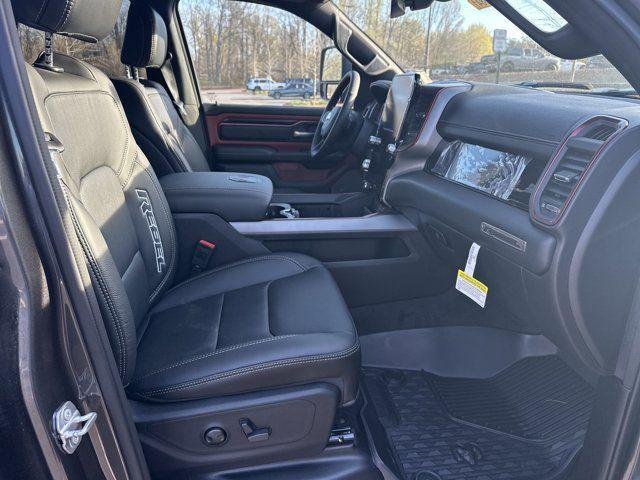 Photo of 2025 Granite Crystal Clearcoat Metallic RAM 1500