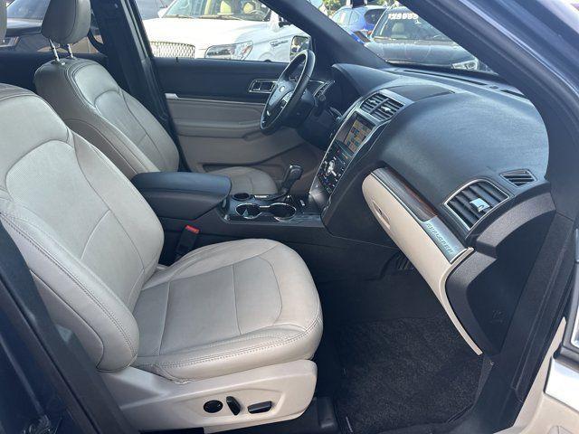 Photo of 2019 Blue Metallic Ford Explorer
