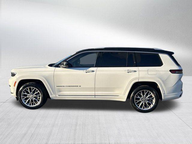 Photo of 2023 Bright White Clearcoat Jeep Grand Cherokee L