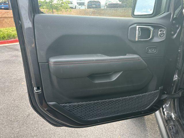 Photo of 2025 Granite Crystal Clearcoat Metallic Jeep Wrangler