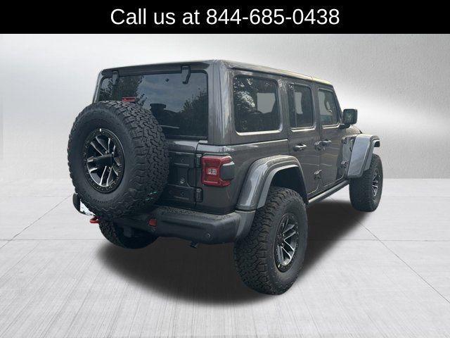 Photo of 2025 Granite Crystal Clearcoat Metallic Jeep Wrangler