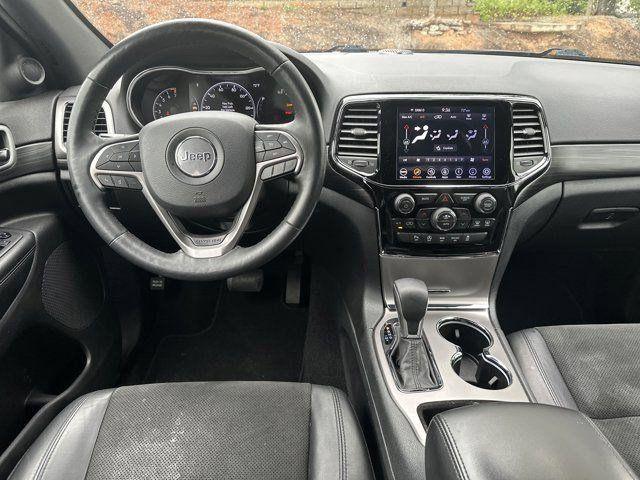Photo of 2020 Bright White Clearcoat Jeep Grand Cherokee