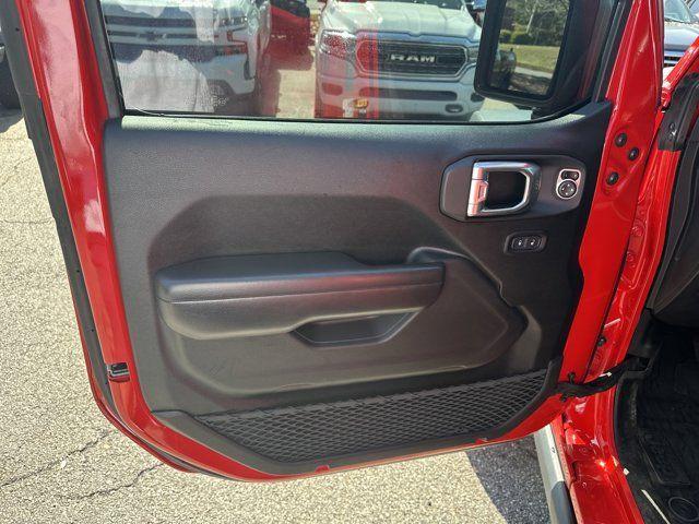 Photo of 2020 Firecracker Red Clearcoat Jeep Gladiator