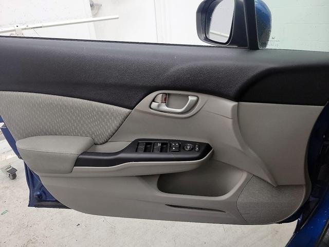 Photo of 2014 Blue Honda Civic