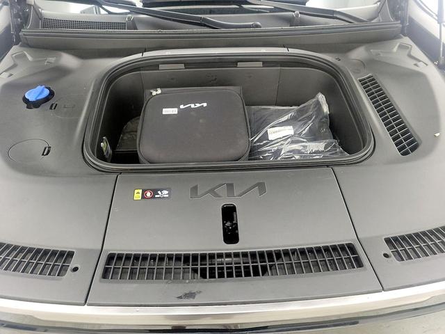 Photo of 2024 Black Kia EV9