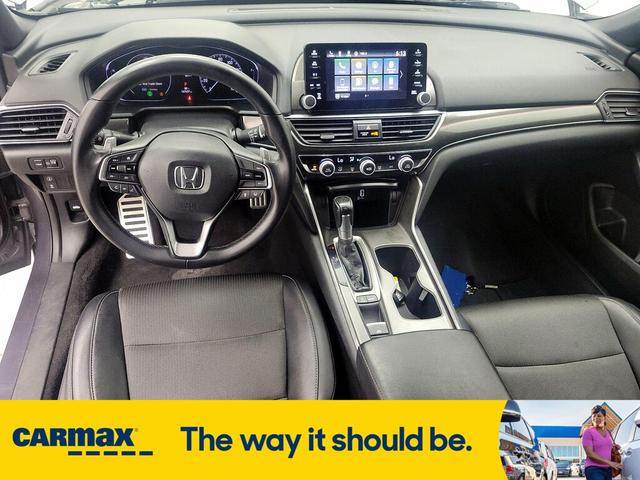 Photo of 2018 Gray Honda Accord