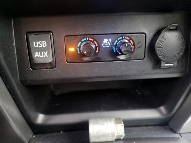 Photo of 2016 Blue Toyota 4Runner