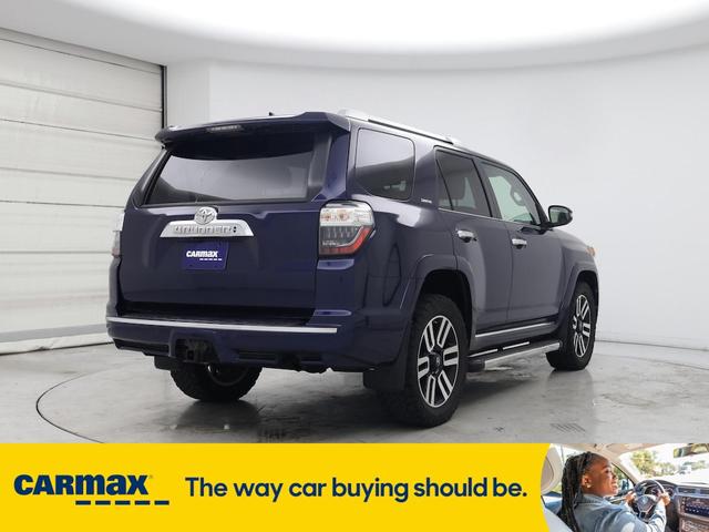 Photo of 2016 Blue Toyota 4Runner