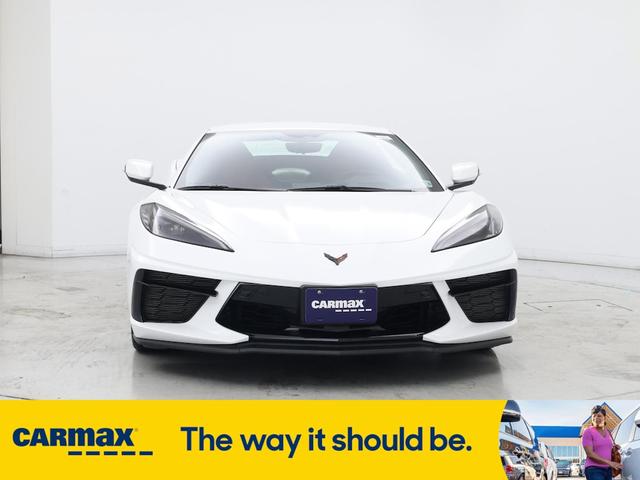 Photo of 2021 White Chevrolet Corvette