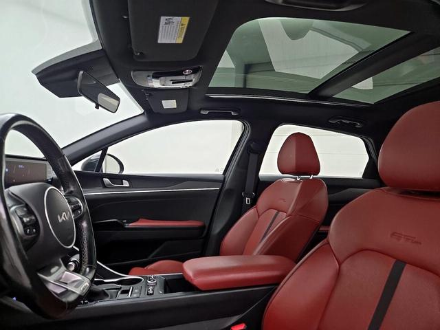 Photo of 2024 Black Kia K5