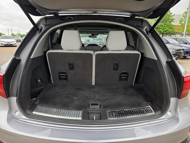 Photo of 2020 Silver Acura MDX