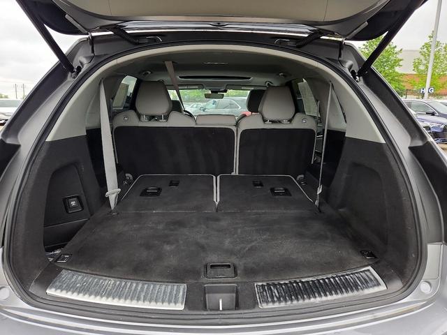 Photo of 2020 Silver Acura MDX