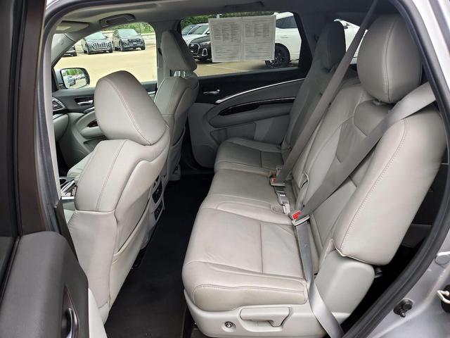 Photo of 2020 Silver Acura MDX