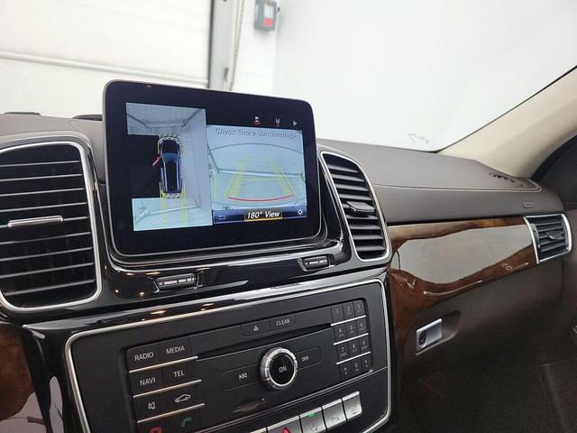 Photo of 2019 Black Mercedes-Benz GLS 450