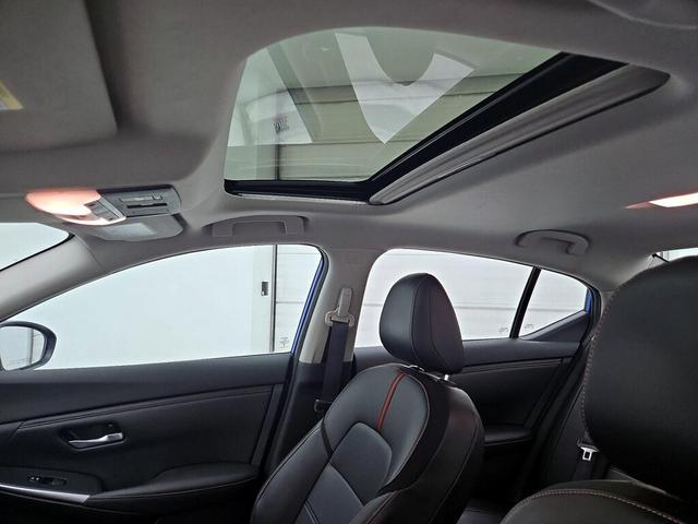Photo of 2023 Blue Nissan Sentra
