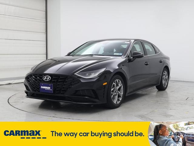 Photo of 2023 Black Hyundai SONATA