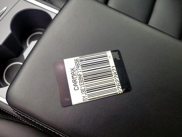 Photo of 2022 Gray Tesla Model 3