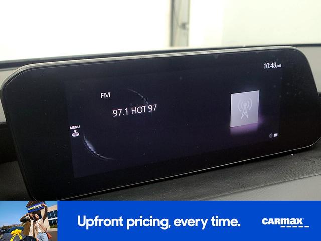 Photo of 2022 White Mazda Mazda3