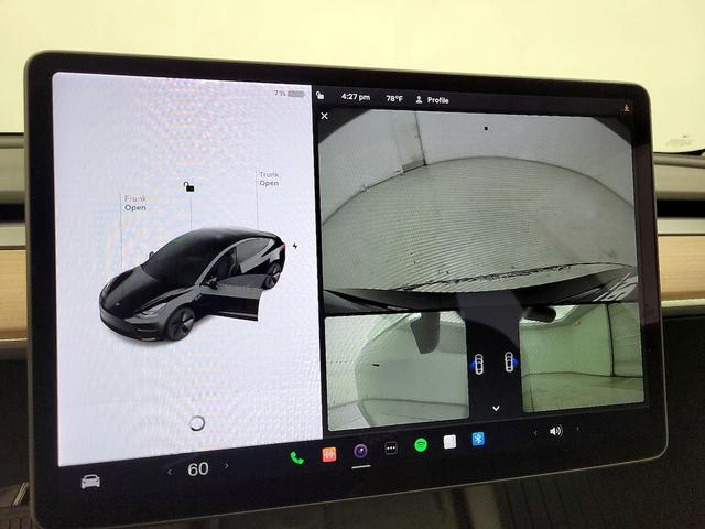 Photo of 2021 Black Tesla Model 3