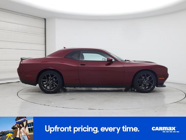 Photo of 2020 Red Dodge Challenger