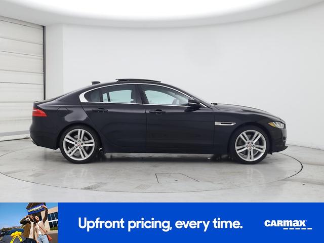 Photo of 2017 Black Jaguar XE