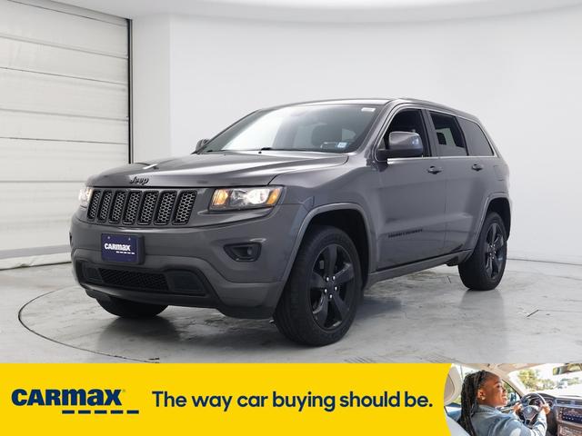 Photo of 2015 Gray Jeep Grand Cherokee