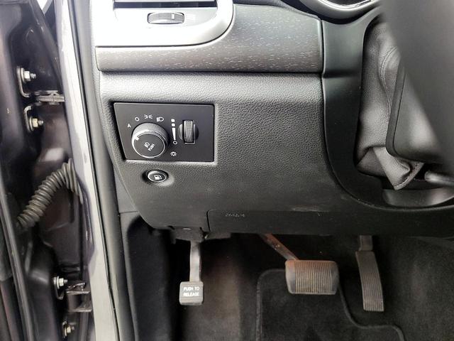 Photo of 2015 Gray Jeep Grand Cherokee