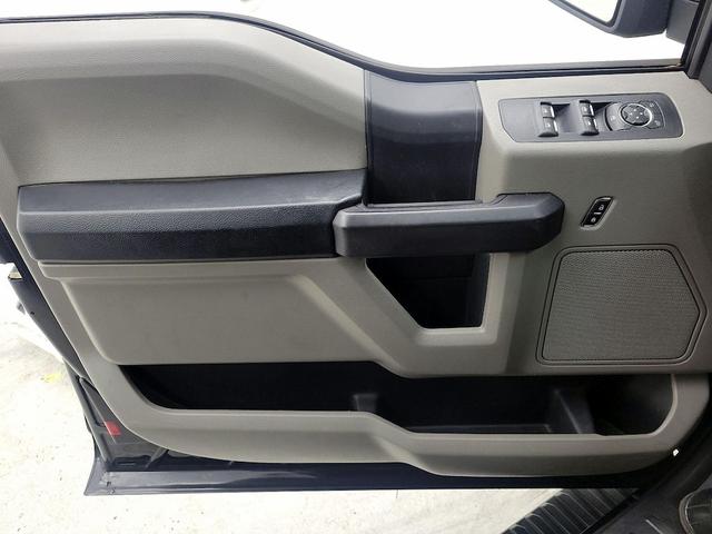 Photo of 2017 Black Ford F-150