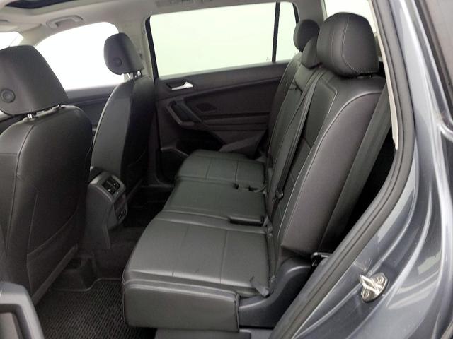 Photo of 2019 Gray Volkswagen Tiguan