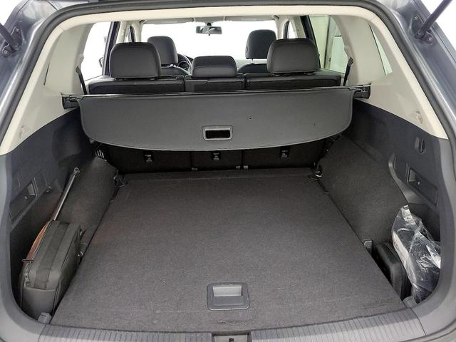 Photo of 2019 Gray Volkswagen Tiguan